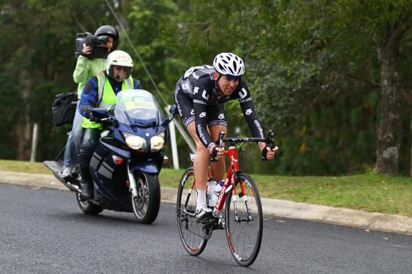 Scott Cronly-Dillon about to begin a big descent during the last phase of Stage 3 at Tour of Toowoomba.