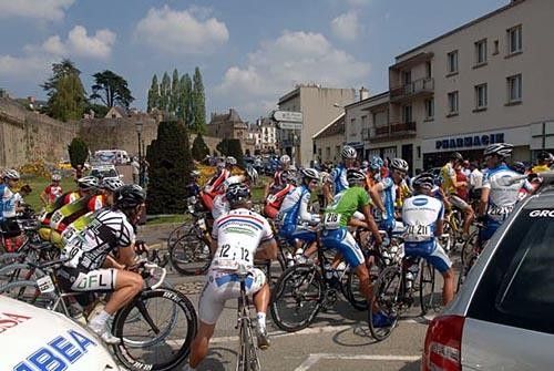 Riders wait for the start in some French sunshine