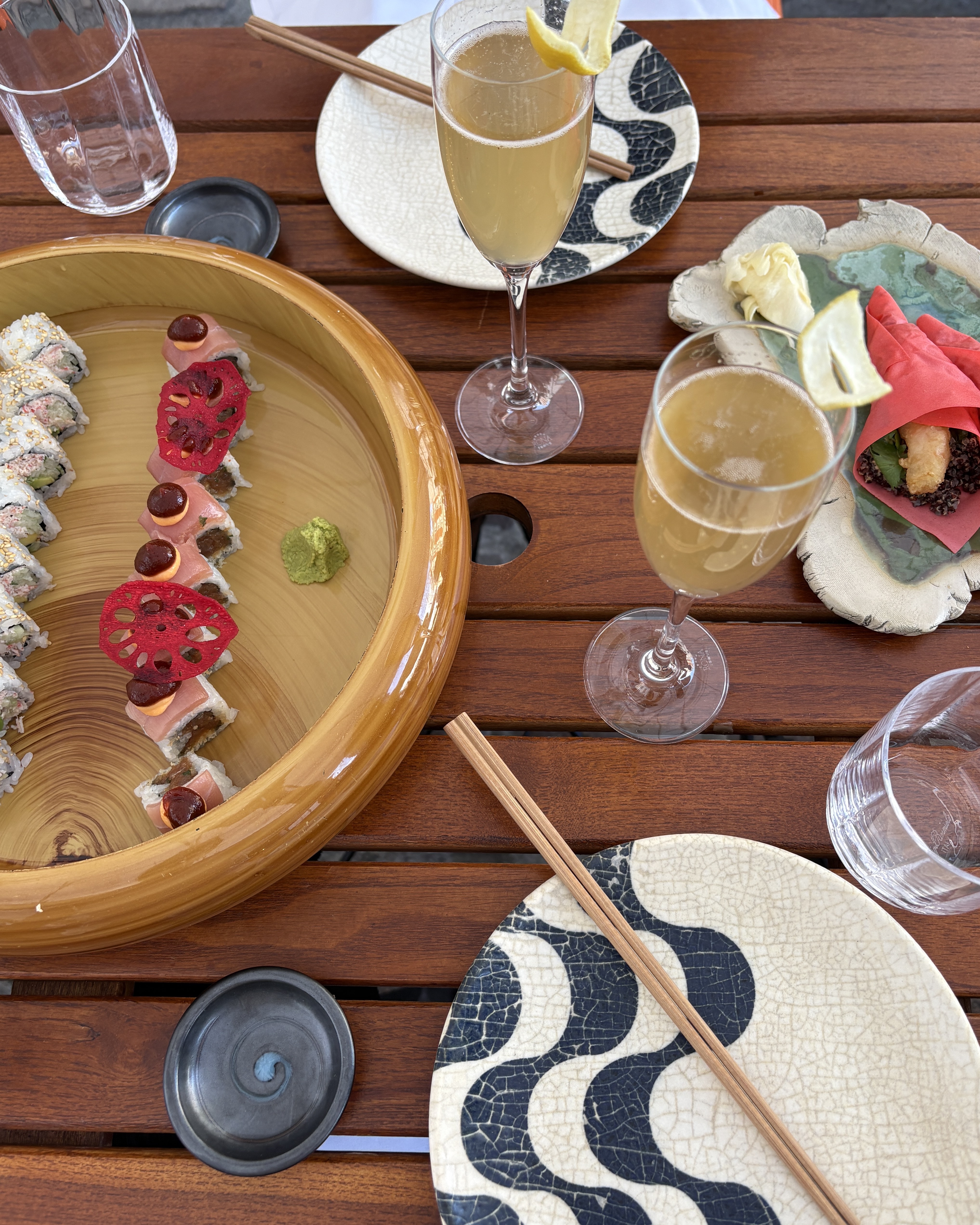 wallpaper editors out of office sushi