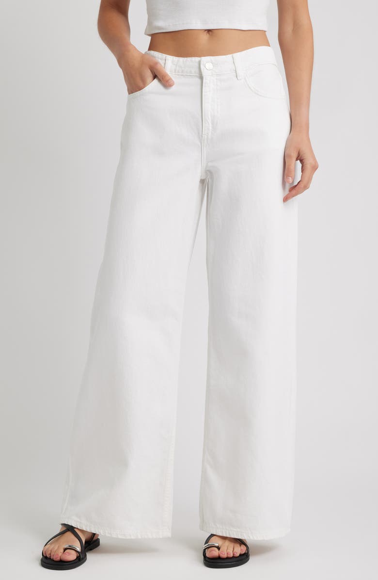 Low Rise Wide Leg Jeans