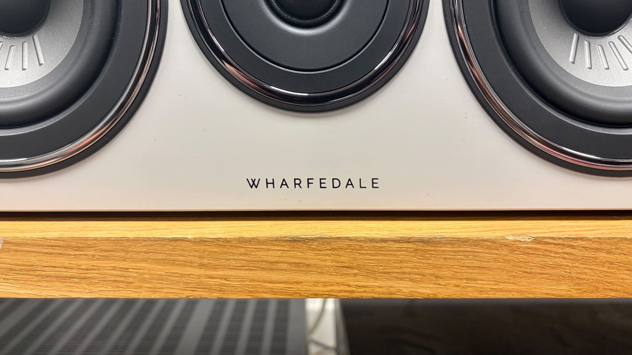 Wharfedale Diamond 12.1i HCP speaker package