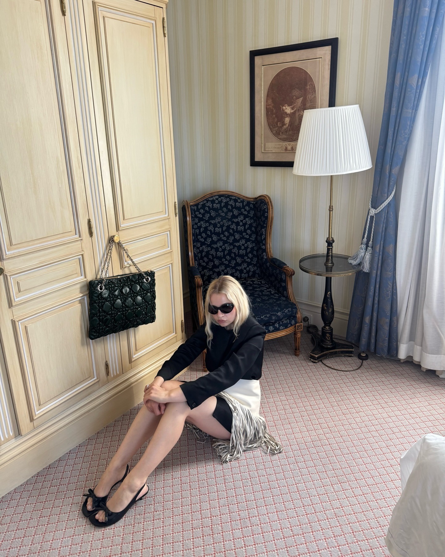 Stephanie Broek wearing Vincent Boulevard's Camille Sunglasses.