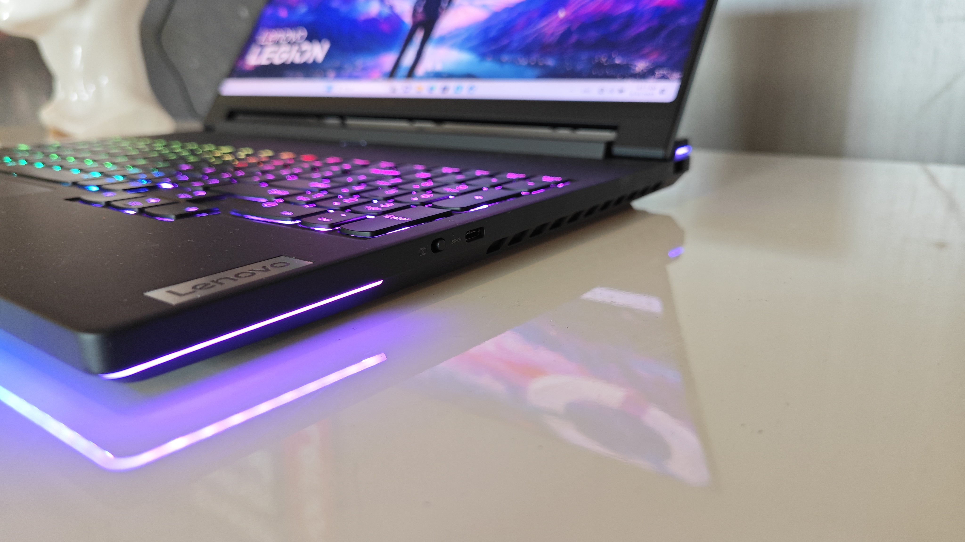 Lenovo Legion 9i