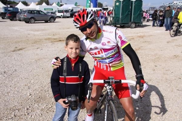 Bruno Pinto with a little fan
