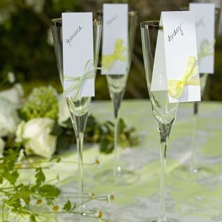 champagne glasses with place cards