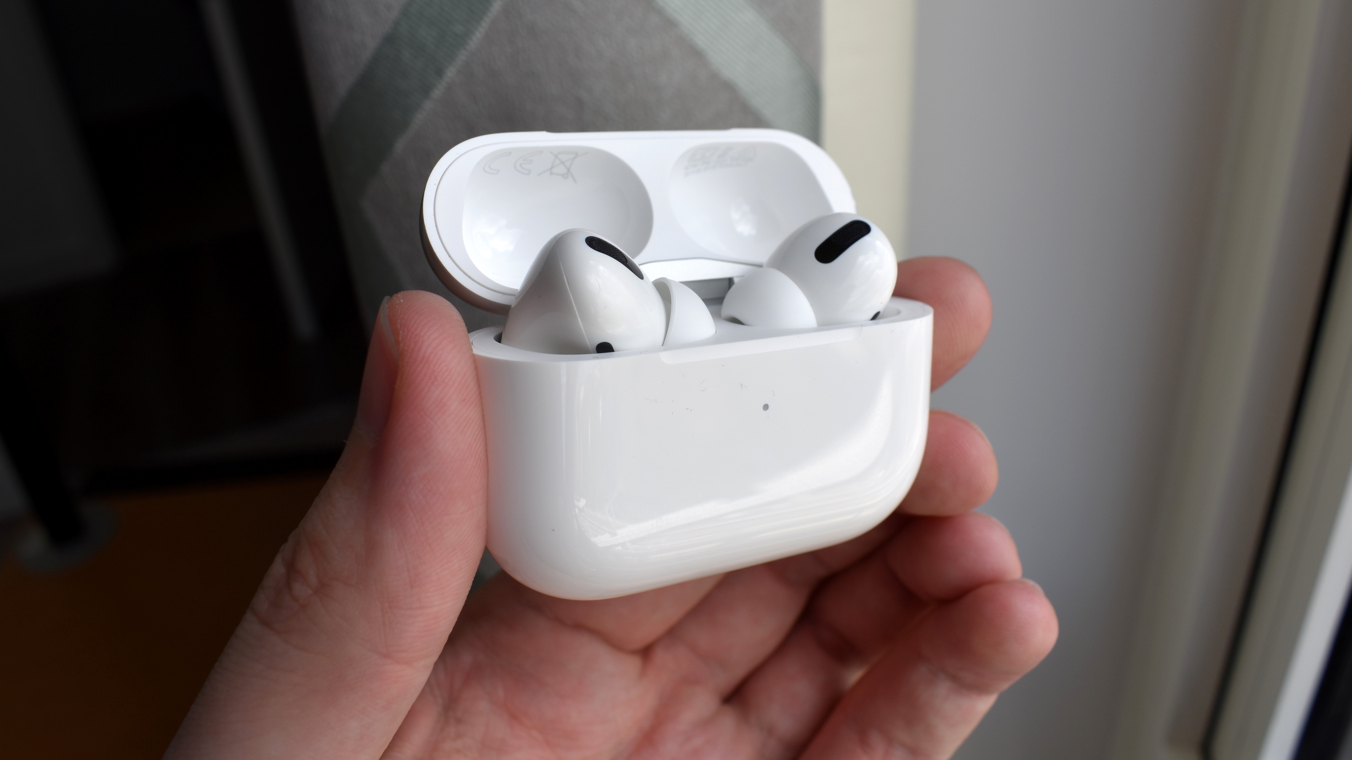 Verdensrekord Guinness Book Bred vifte grus Should you buy used AirPods? Here's what happened when I bought them |  Tom's Guide