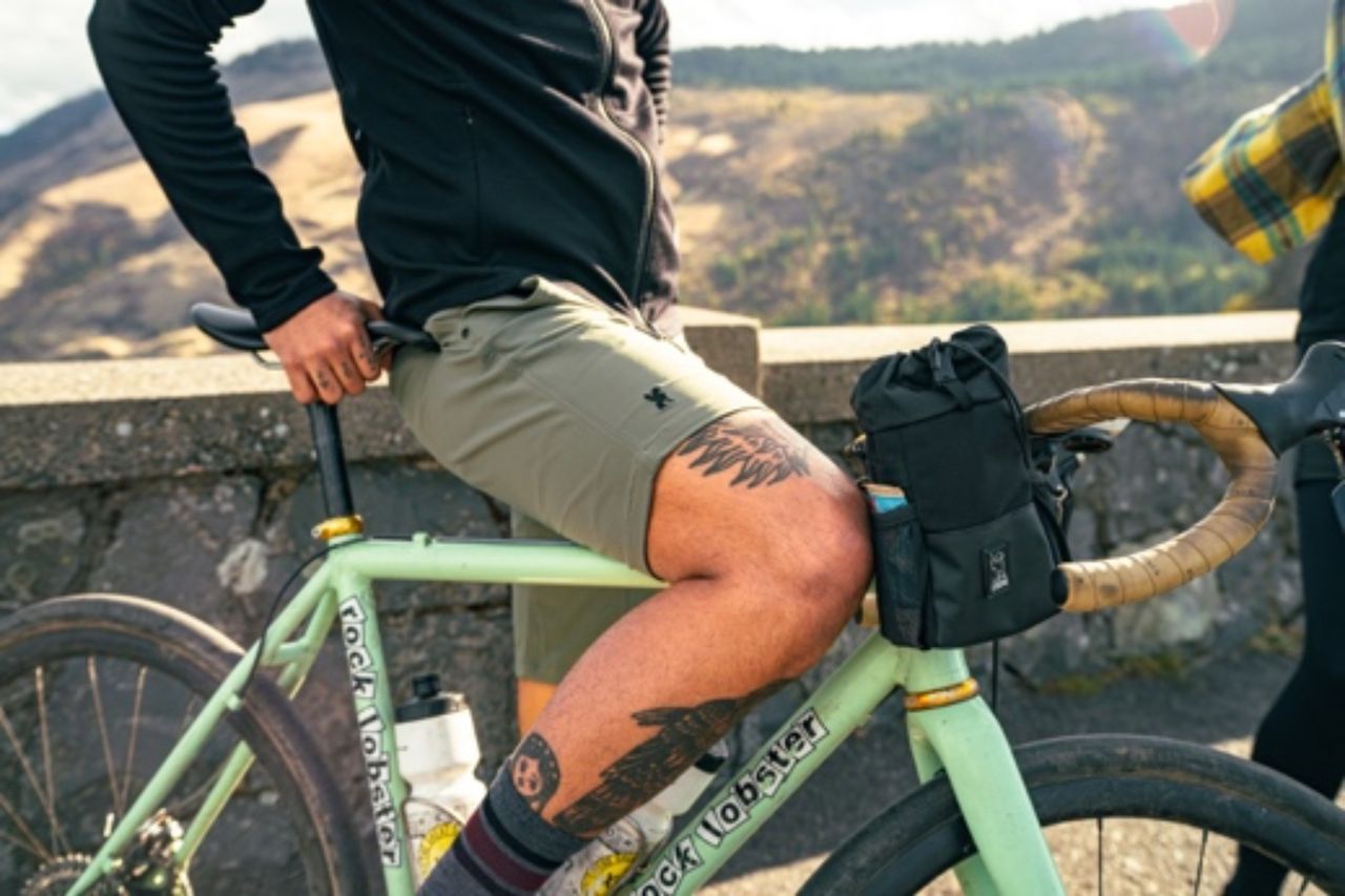 Chrome Industries Feed Bag mounted on a bike