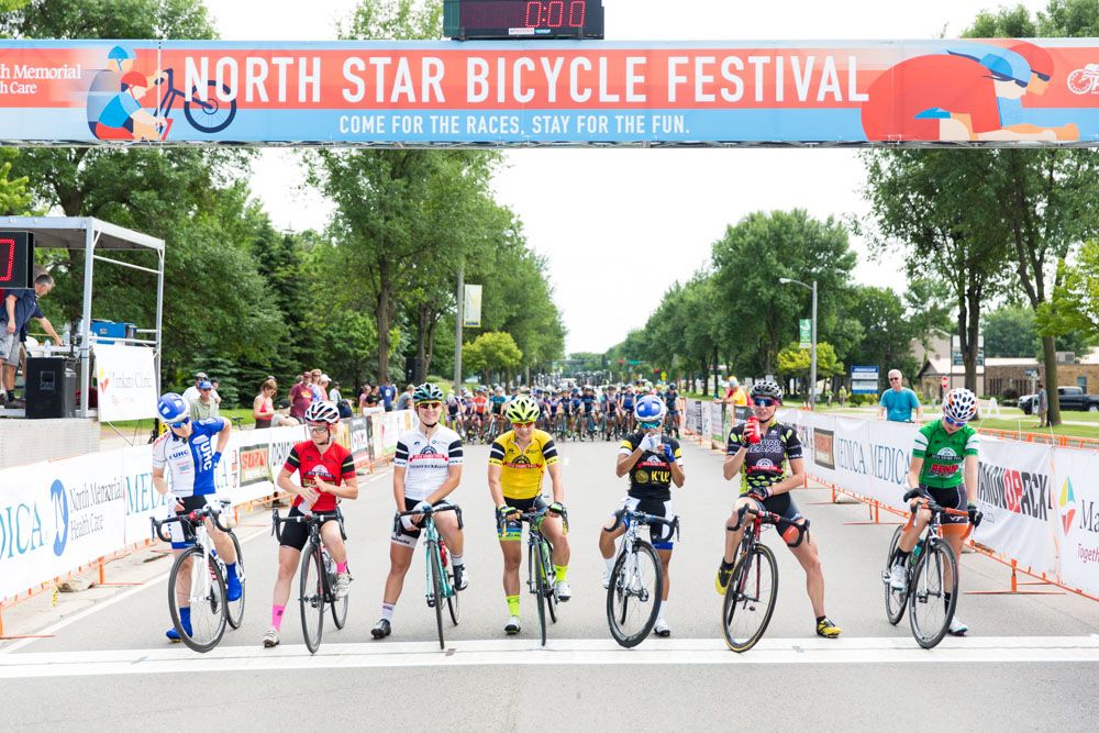 The women's peloton ahead of stage 5 of the North Star Grand Prix.