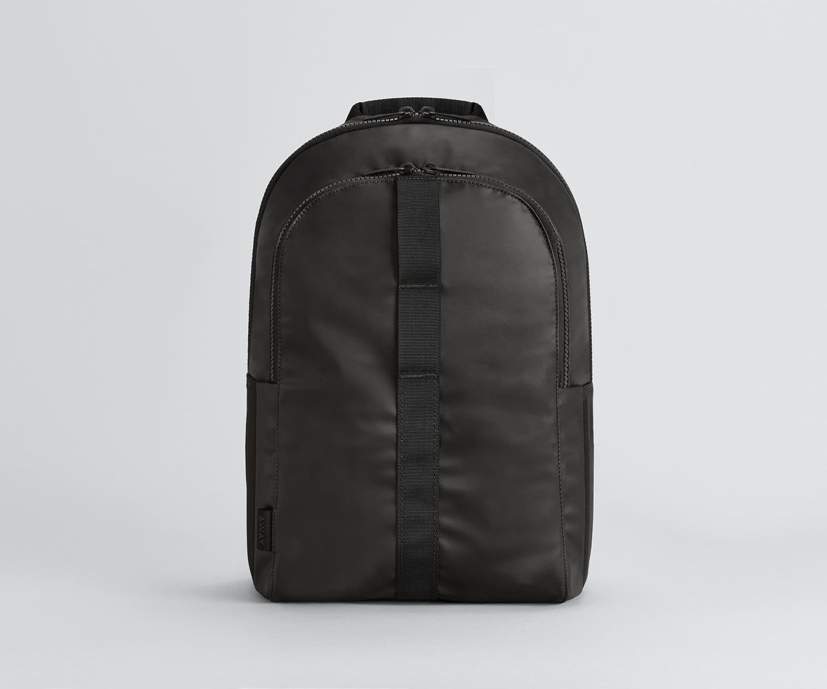 Active Backpack 26l in Jet Black