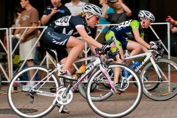 Gemma Dudley (BikeNZ) rode strong and helped place teammate Lauren Ellis on the podium.