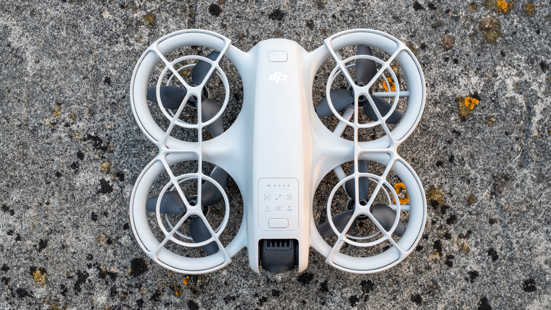 DJI Neo top view