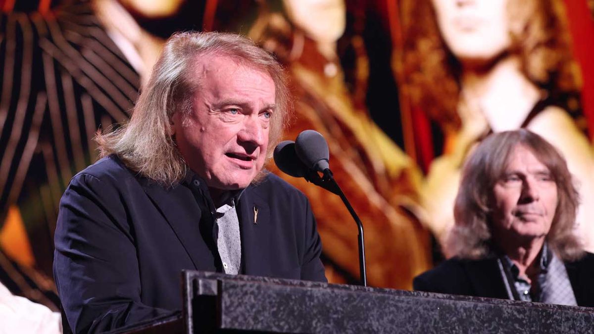 Lou Gramm speaking at the Rock And Roll Hall Of Fame