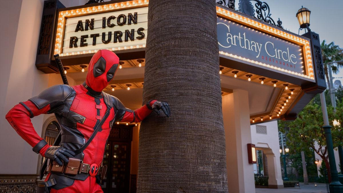 Deadpool outside Carthay Circle Restaurant at Disney California Adventure