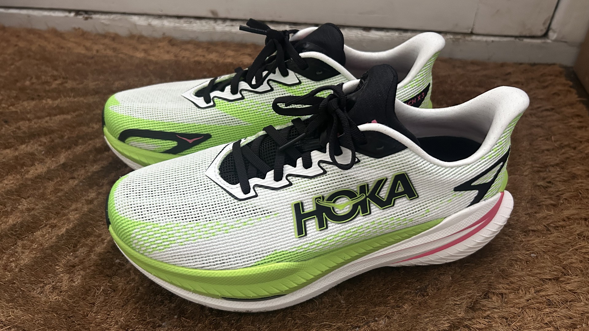 Hoka Mach X3