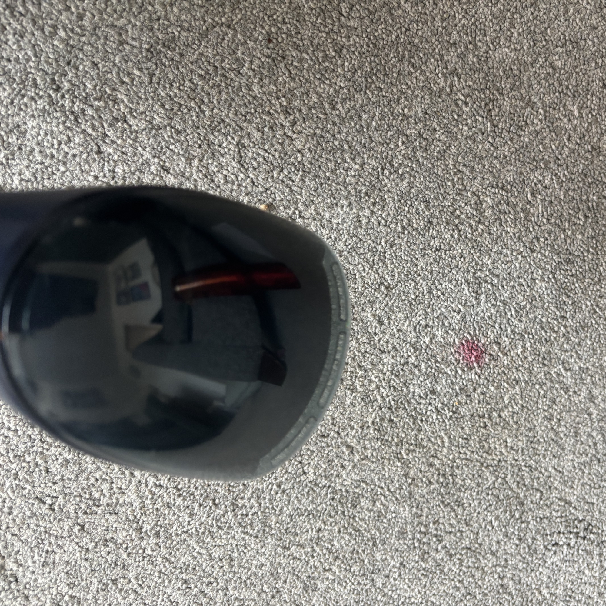 Beldray Spot Lift Pro Carpet Cleaner to clean marks on grey carpets