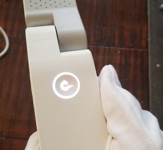 Acuva SOLARIX UV light sanitizer wand in-hand closeup