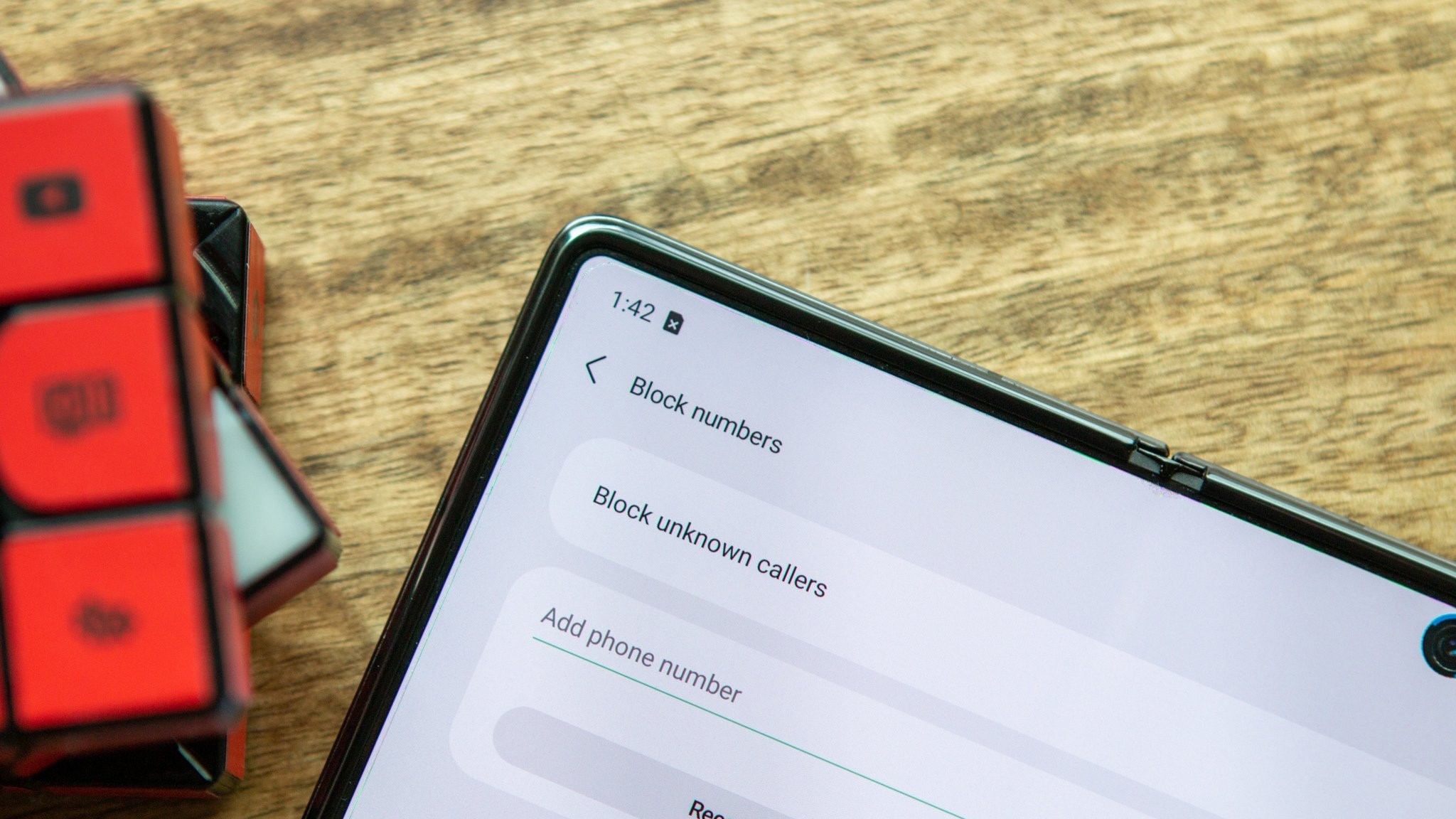 Block numbers on Samsung Galaxy Z Fold 2