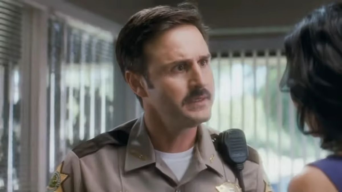 Scream 4 David Arquette trailer screenshot