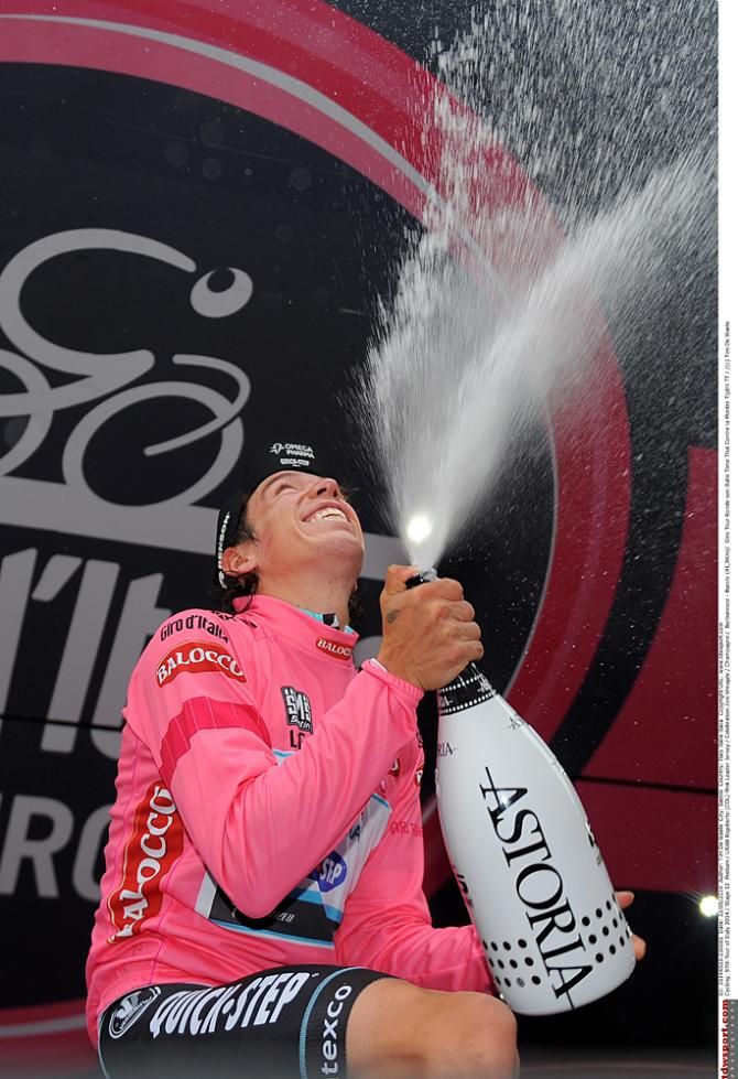 Rigoberto Uran (Omega Pharma-Quickstep) celebrates