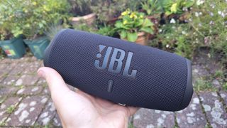JBL Charge 5 Wi-Fi
