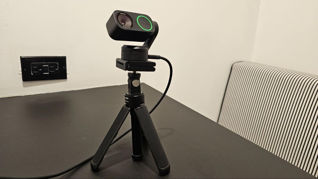 Insta360 Link 2 and 2C