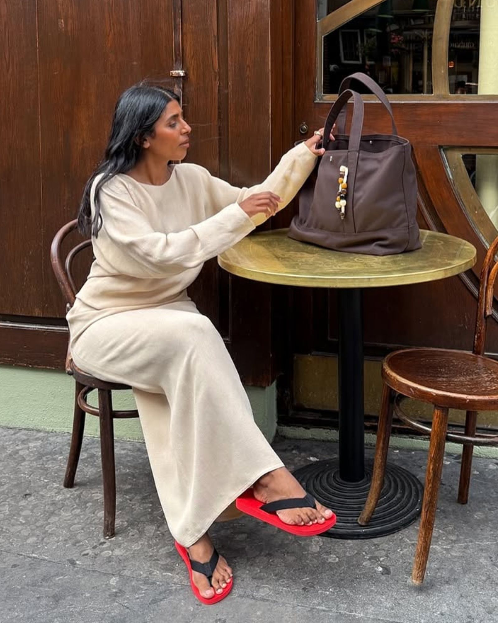 @monikh red sandal outfit