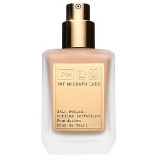 Skin Fetish: Sublime Perfection Weightless Foundation