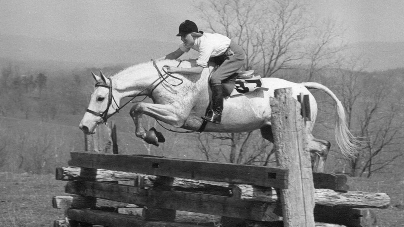 sally-ike-on-evening-mail-blue-ridge-horse-trials_large-1200x852-1.jpg