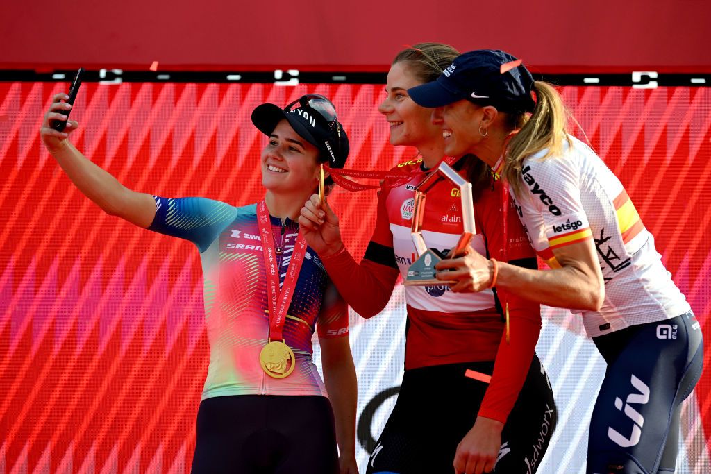 2024 UAE Women Tour final GC podium (l-r): second place Neve Bradbury (Canyon-Sram), winner Lotte Kopecky (SD Worx-ProTime) and third place Mavi Garcia (Liv AlUla Jayco) take a selfie on the podium