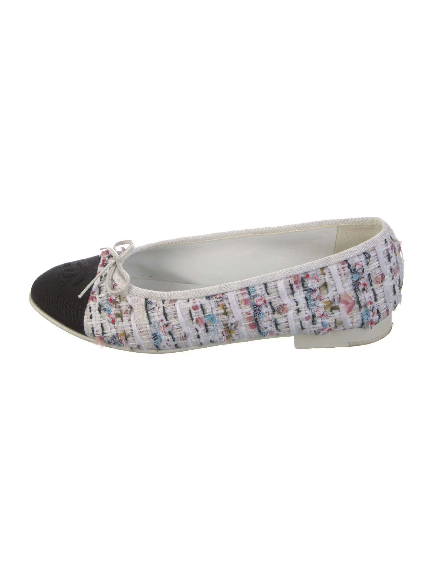 Chanel, Interlocking CC Logo Ballet Flats