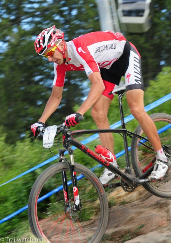 Todd Wells (Specialized) just before his flat tire