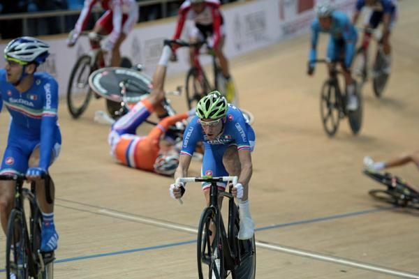 A Dutchman crashes in the Madison.