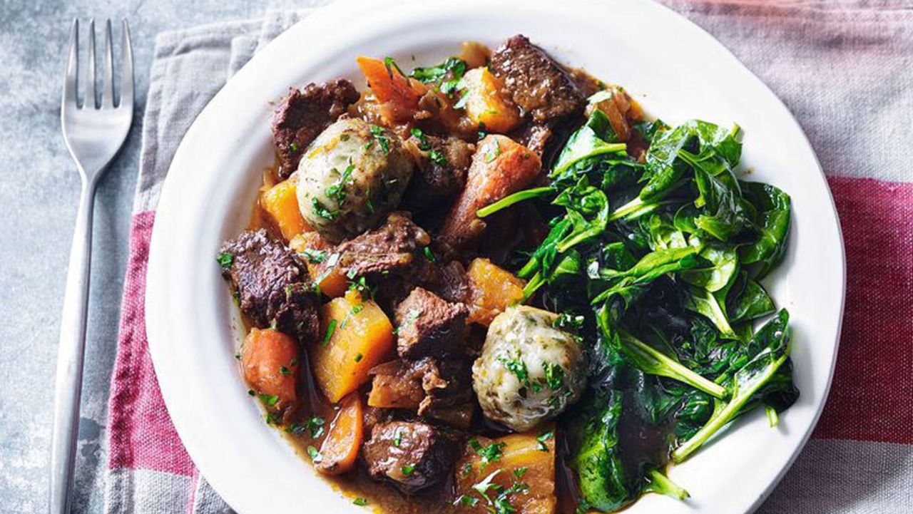 Slimming World&#039;s beef stew and parsley dumplings