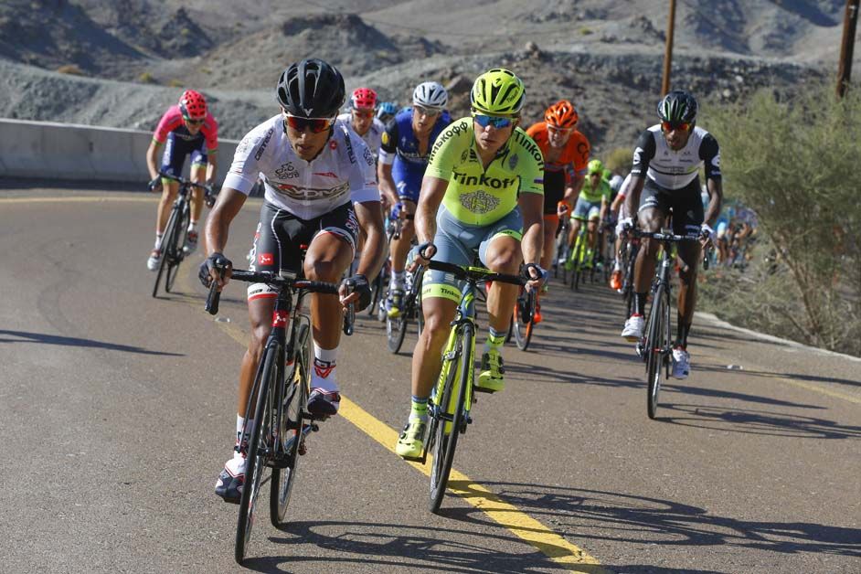 Francisco Mancebo gets caught by the peloton