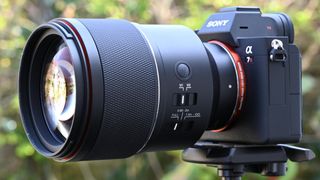 Best Sony telephoto lens: Samyang AF 135mm F1.8 FE