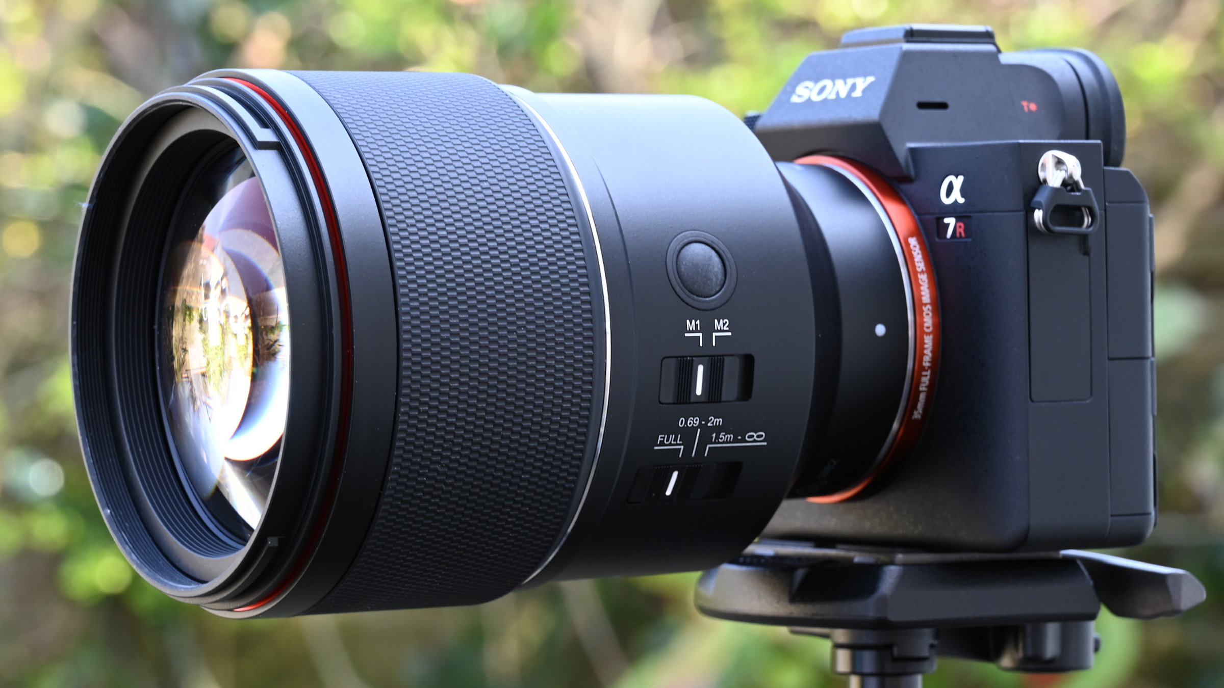Best Sony lenses: Samyang AF 135mm F1.8 FE