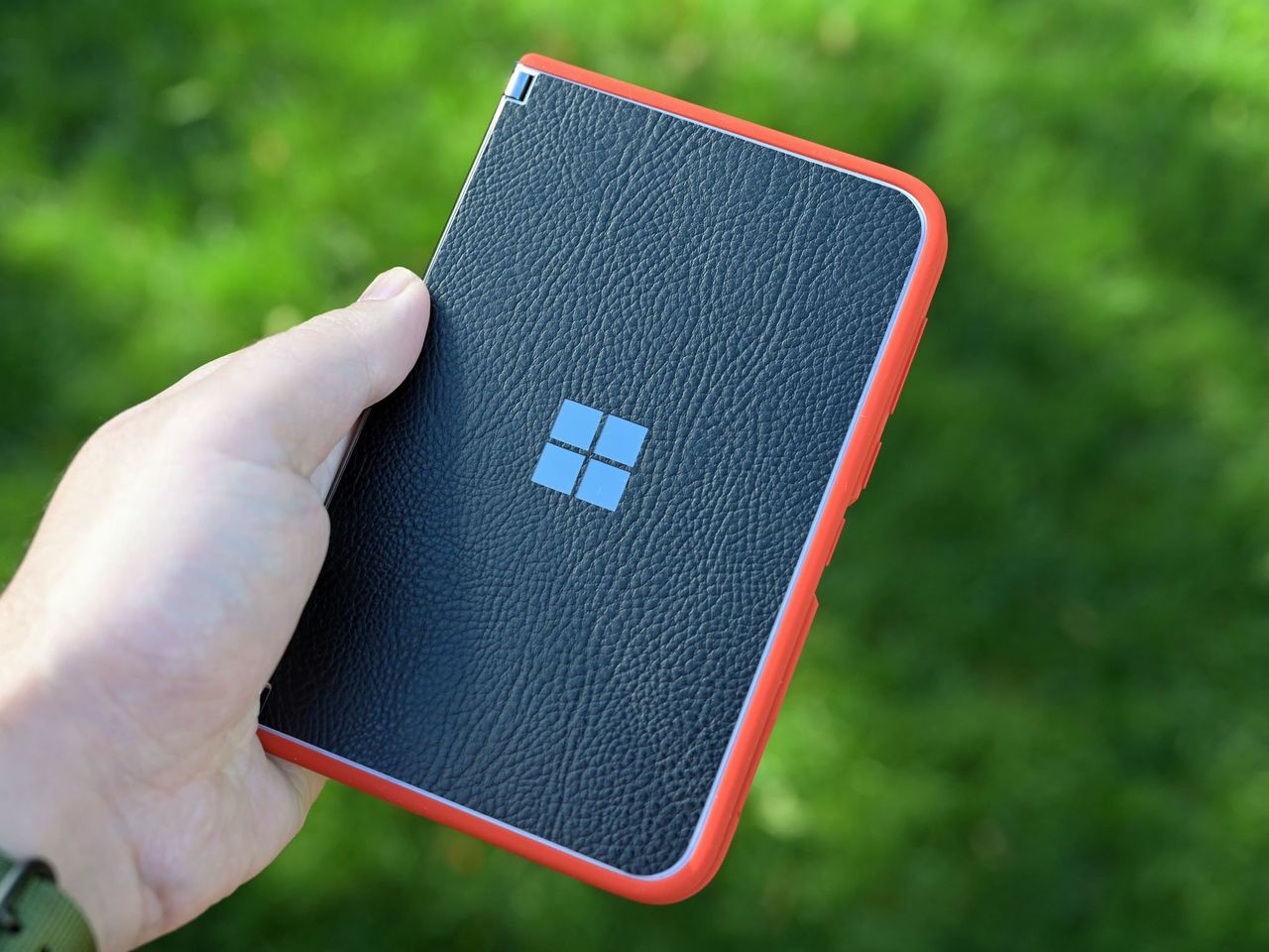 Surface Duo Leather Bumper
