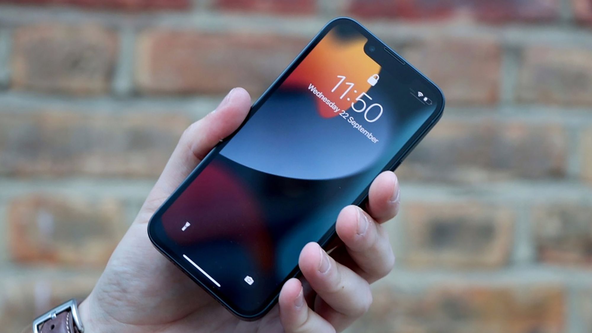 Kangen iPhone mini? Sekarang adalah waktu yang tepat bagi ponsel kecil untuk kembali hadir