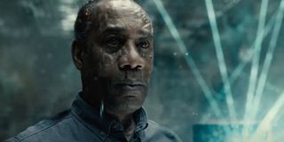 Joe Morton as Silas Stone dying in Justice League