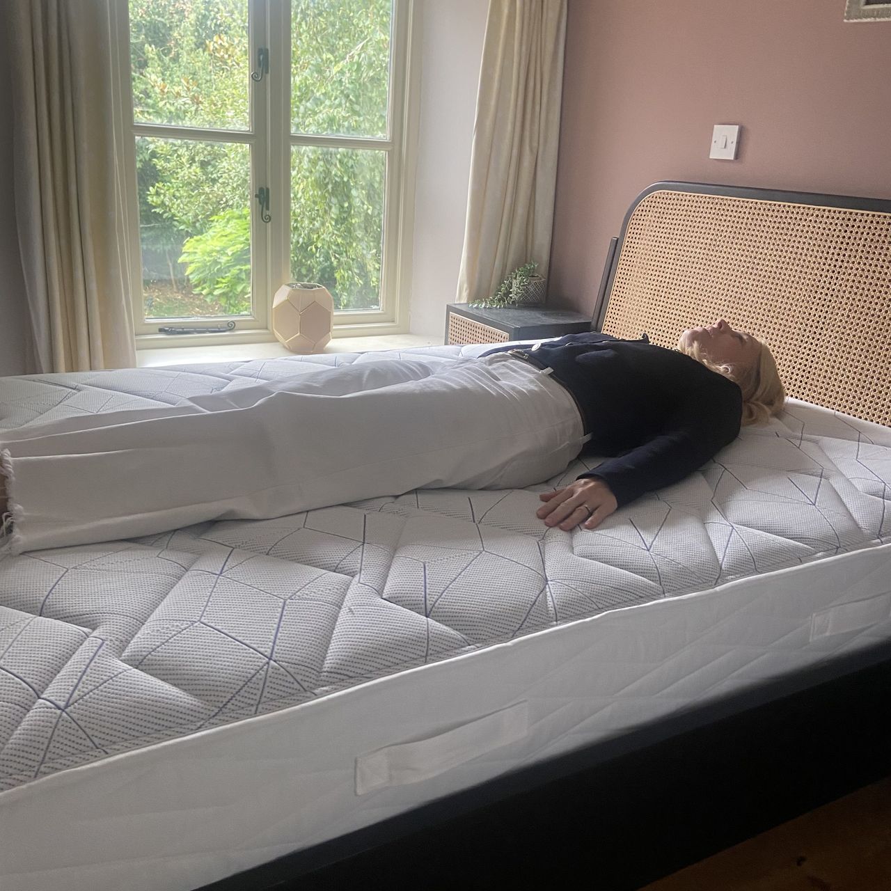 Bensons for Beds Simply Support Pocket Sprung Mattress being tested at home