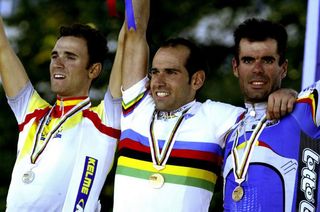 Alejandro Valverde (Spain), Igor Astarloa (Spain) and Peter Van Petegem (Belgium) make up the 2003 Worlds podium