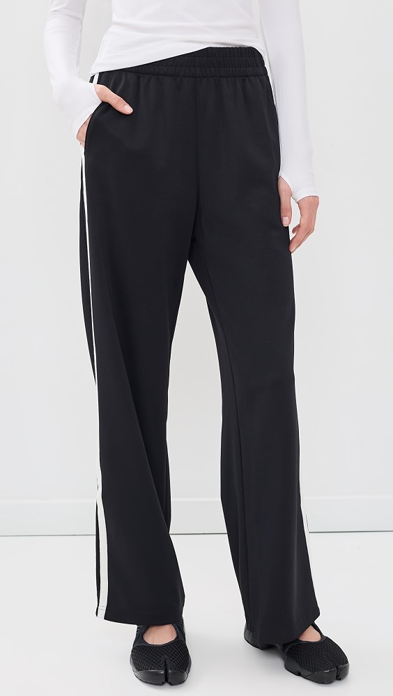 That Tracks Pants - Black