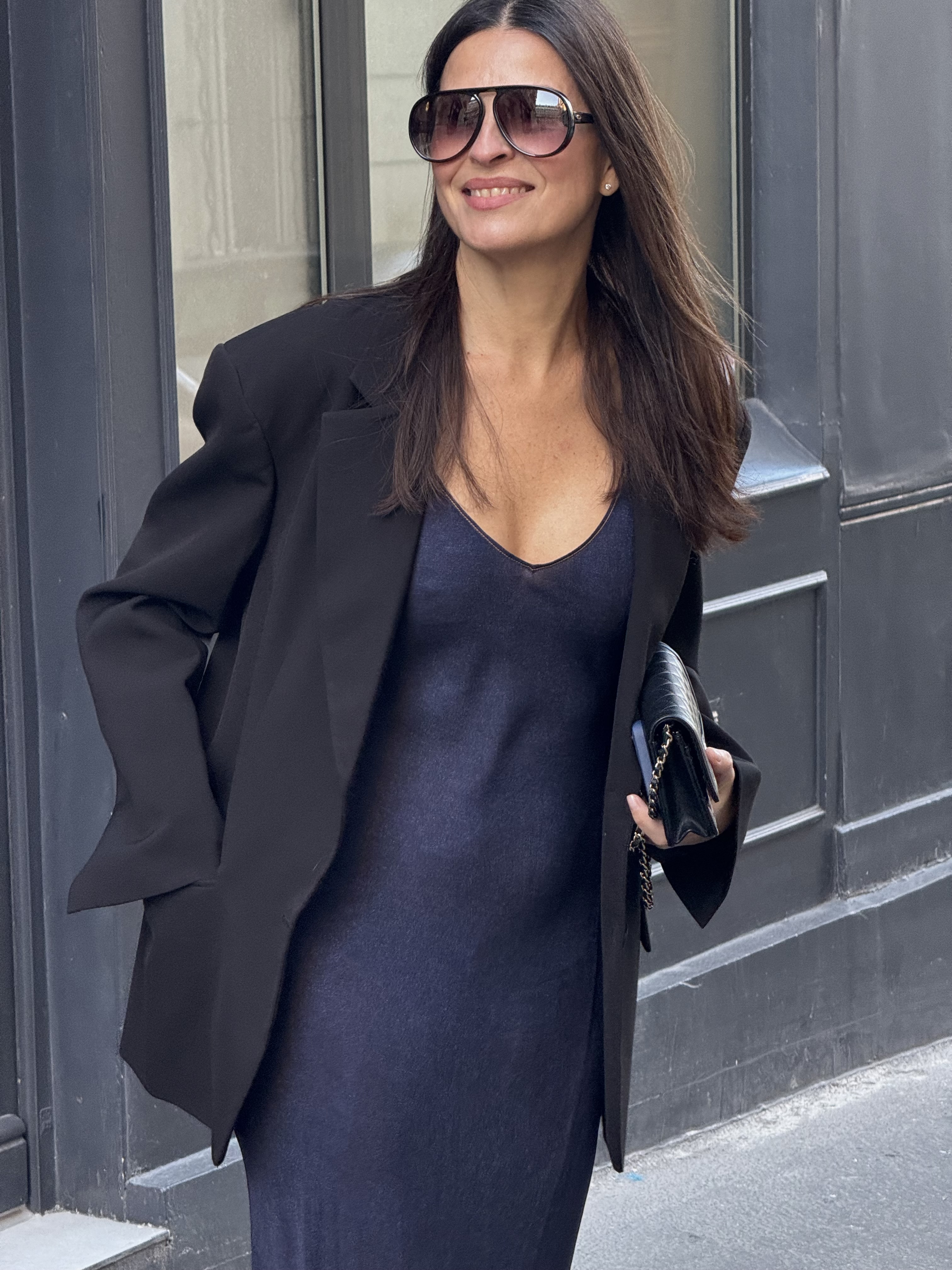 Elisabeth Bento's French outfit