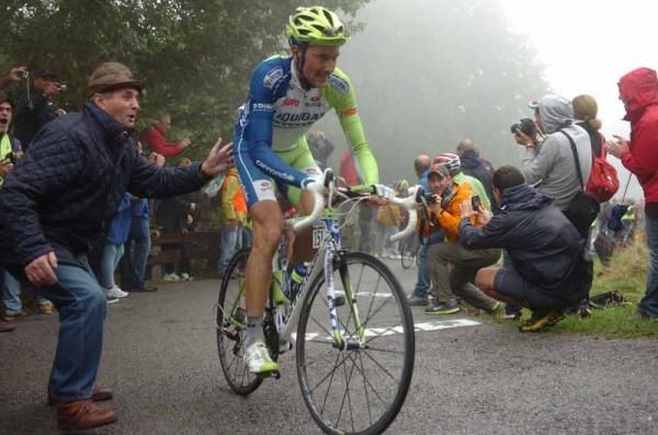 Ivan Basso (Liquigas) grits his teeth