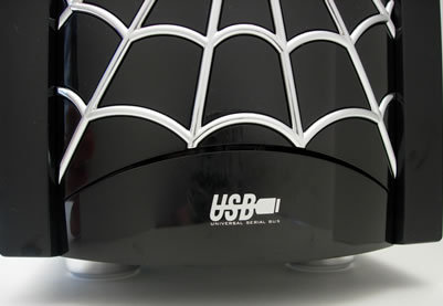 As with the Dark Warrior port access is on the bottom of the case.