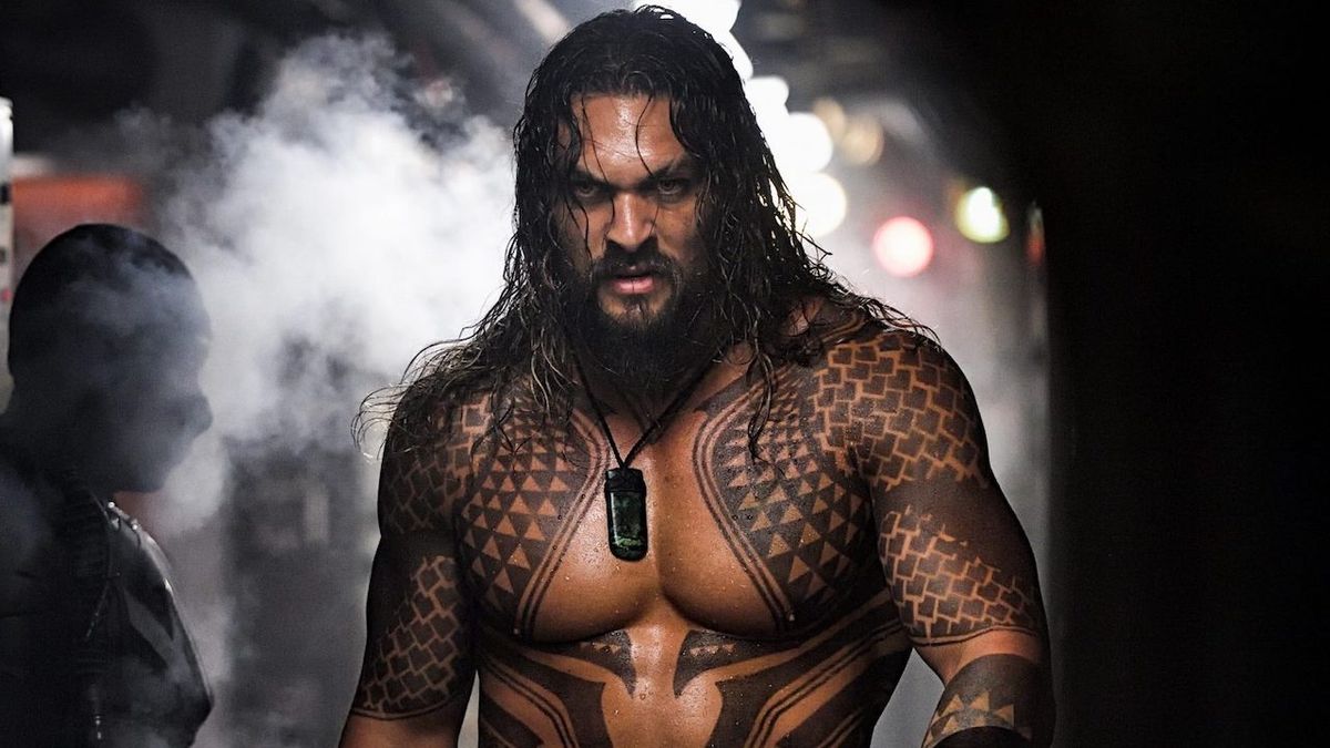 Jason Momoa Admits His Infamous Shirtless Aquaman Scene Looks So Great Because He Chugged A Guinness: 'I Had Been Deprived For So Long'