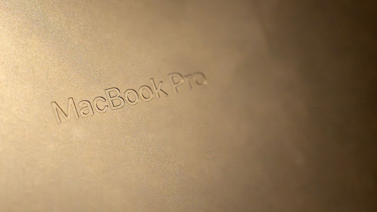 Apple MacBook Pro 14 M5 (2025)