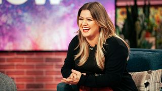 'Kelly Clarkson' to take over 'Ellen' time periods when that show ends in 2022.