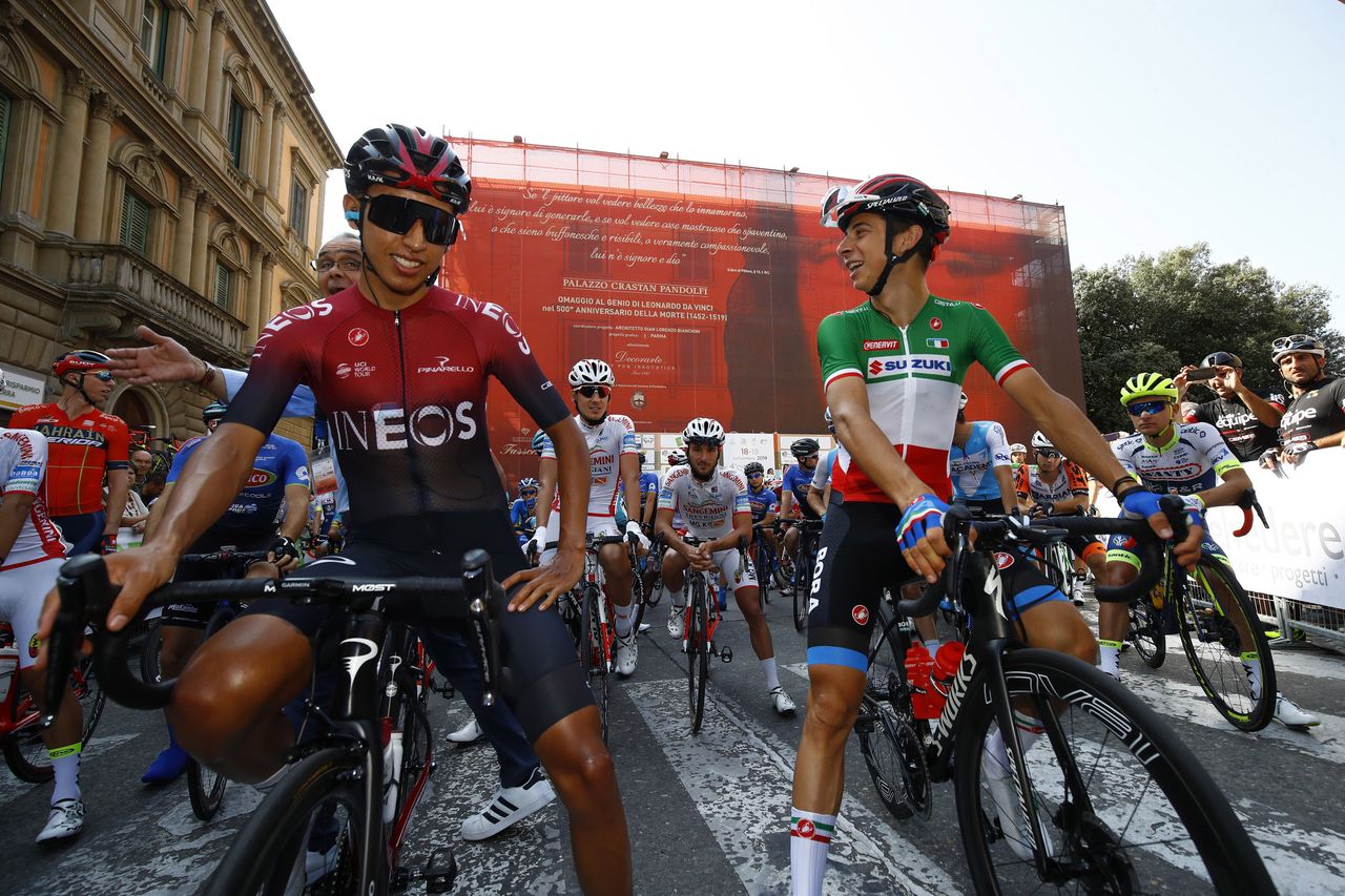 Egan Bernal (Team Ineos) and Davide Formolo (Italy) at the race start