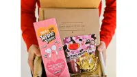  Datebox Club Monthly Subscription Box